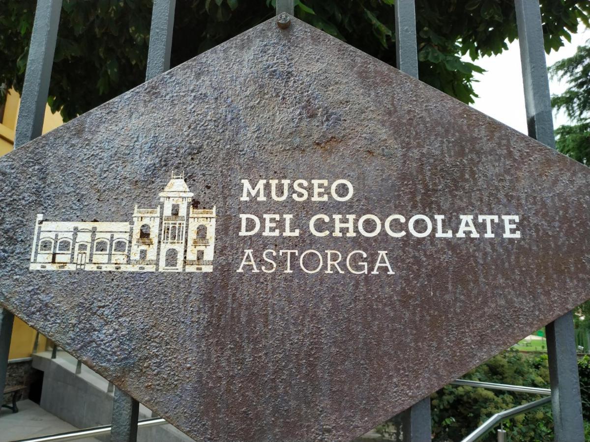 Edificio Valles Del Lupulo Astorga Ngoại thất bức ảnh